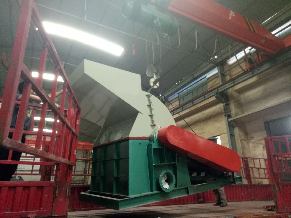 Runshi  sent to Cambodia wood crusher site